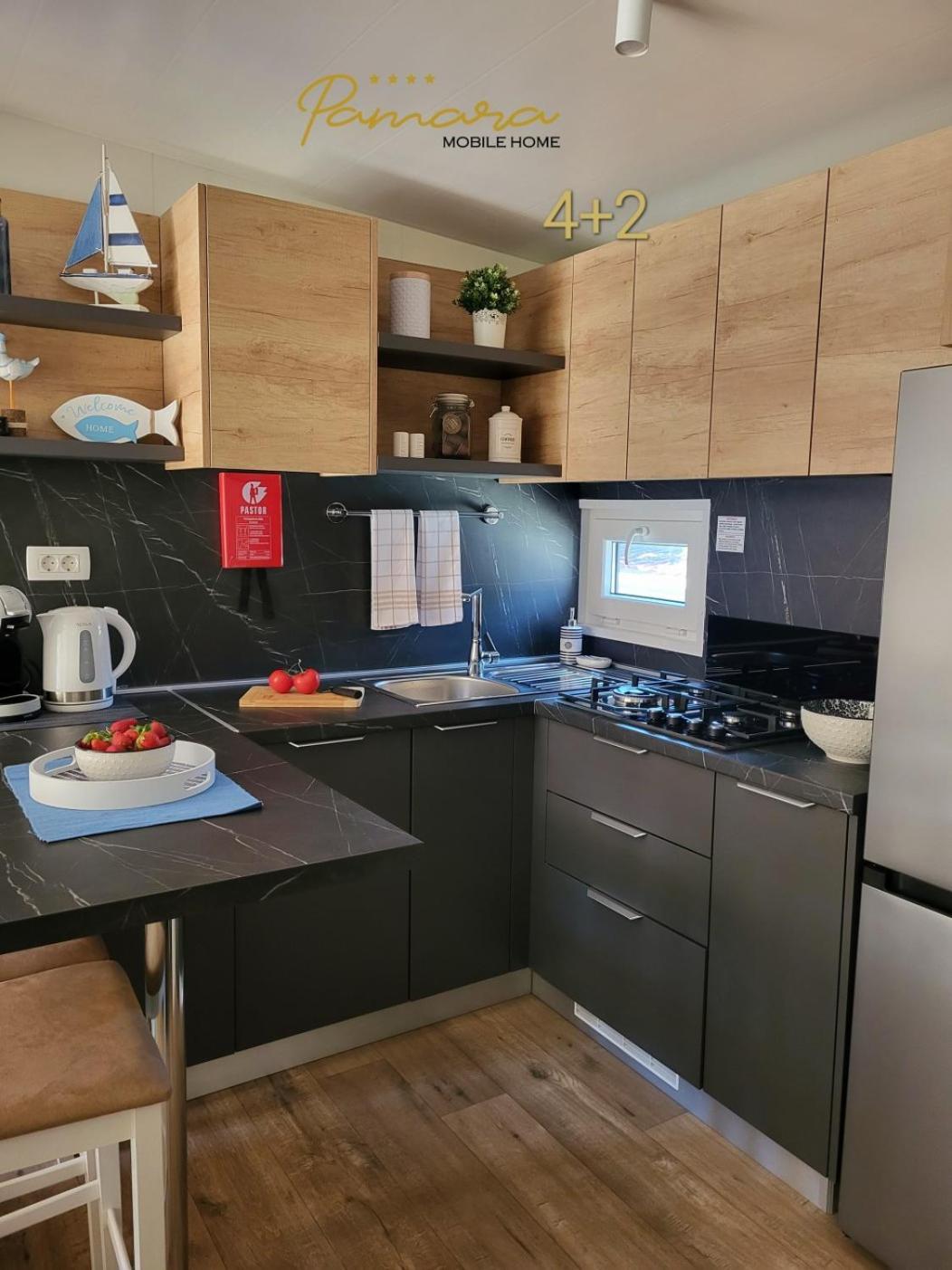 Pamara Mobile Home 비오그라드나모루 외부 사진